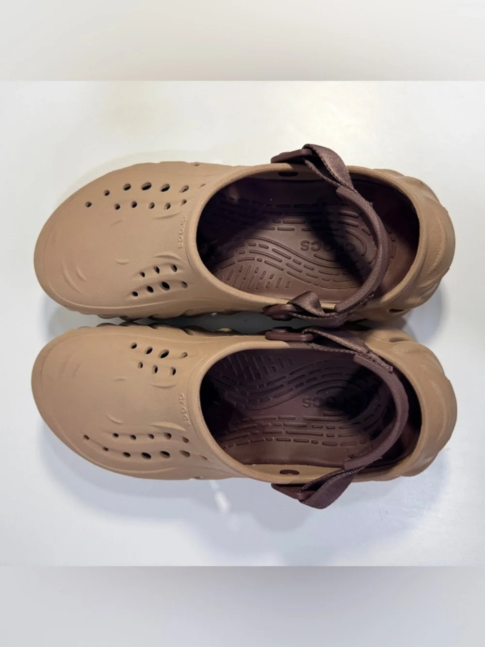 Crocs Echo Clog K Sandals With Adjustable Red Strap Rugged Outdoor Kids J6